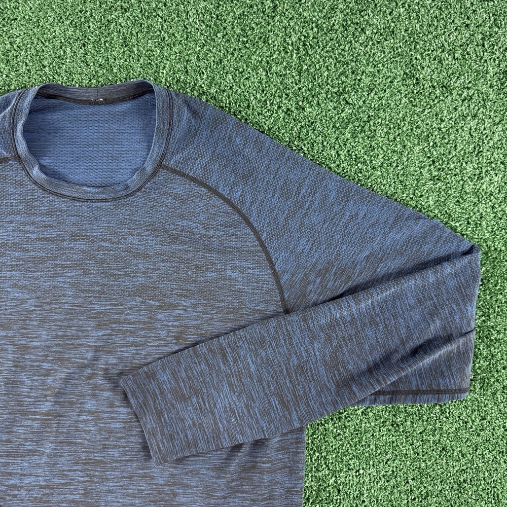 Lululemon Long Sleeve Athletic Gym Running Shirt Men's L Large Blue